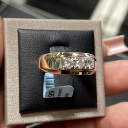 14K PPF DIAMOND RING