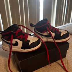 Toddler Jordan 1 Mid