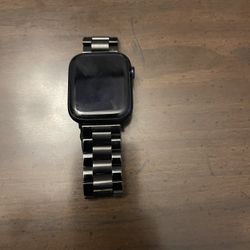 Apple Watch Series 7 + GPS