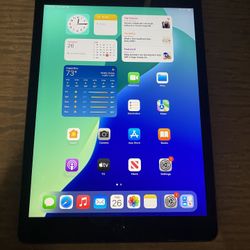 9th Gen iPad 64GB and iOS 18.5 