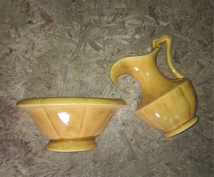 Vintage Bowl & Pitcher Wall Pieces