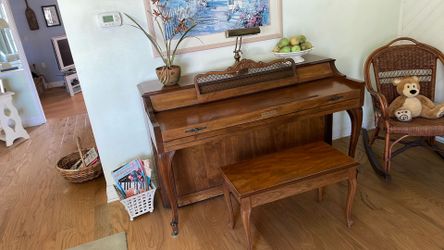 Baldwin Piano
