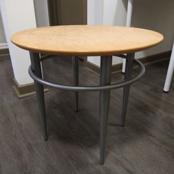 23" Tall Round End / Side Table