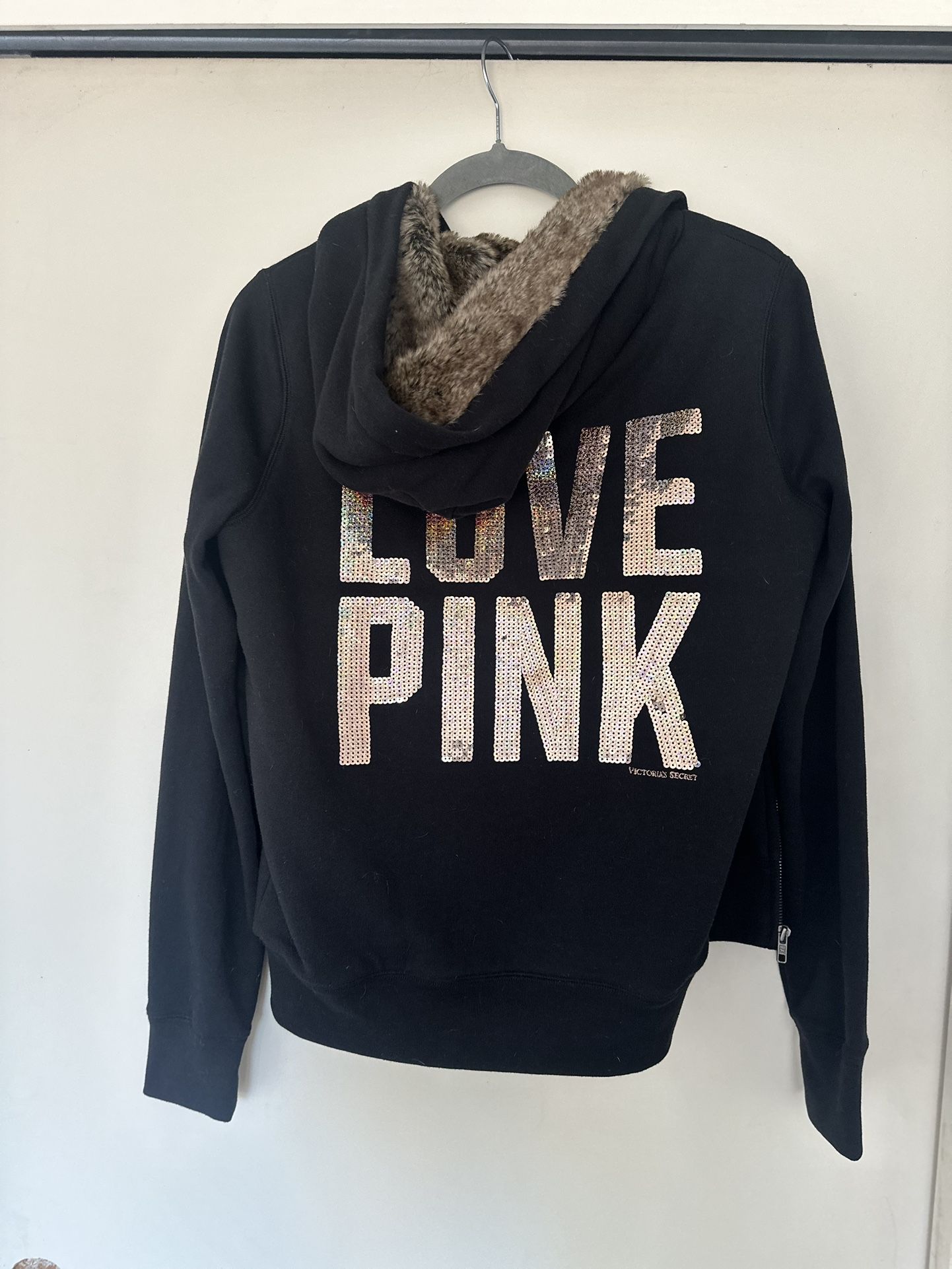 Victoria Secret Love Pink Rare Hoodie NWT 