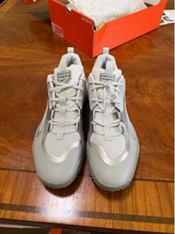 Brand new White/silver Nike baseball turfs 14