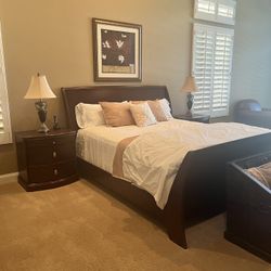 Cal King Bedroom Set