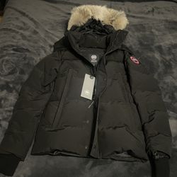 Canada goose wyndham sale top