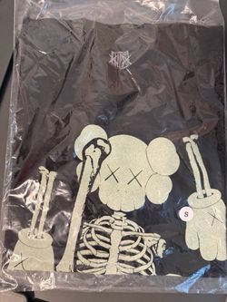 KAWS x CLIPSE T-Shirts