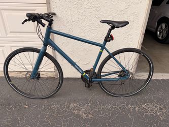 Co-op hybrid bicycle