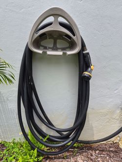Garden Hose with 7 Function Spray Nozzle (black)