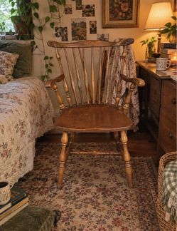 Mcm Thomasville Chair in good condition, just this one, $100