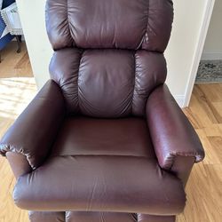 La-Z-Boy Dayton Leather Recliner Chair Mahogany Genuine Leather