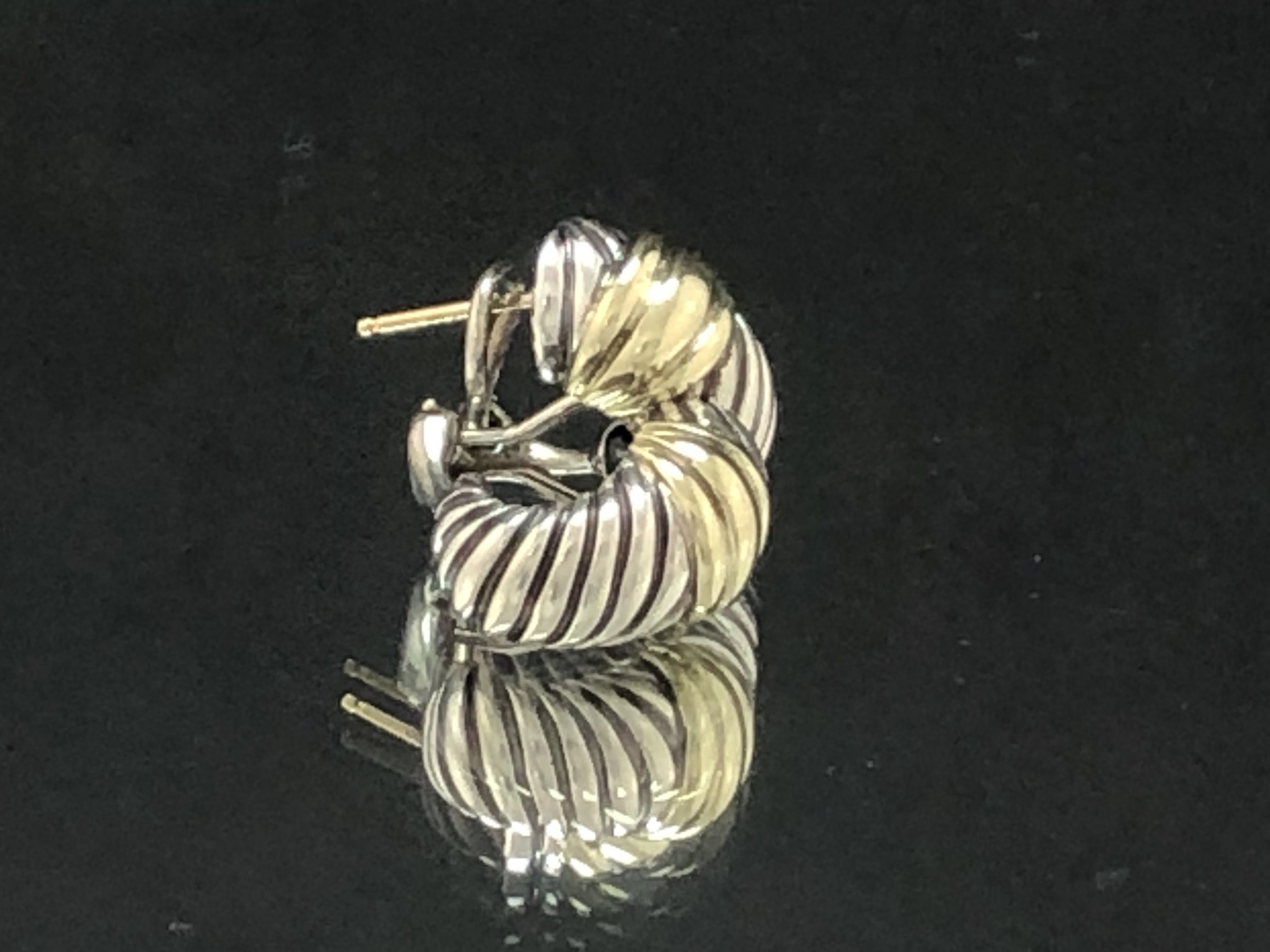 DAVID YURMAN 14k YELLOW GOLD STERLING SILVER THOROUGHBRED CABLE SHRIMP EARRINGS