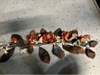 Used Seasonal Decor