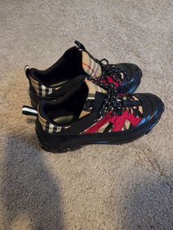 Burberry shoes arthur