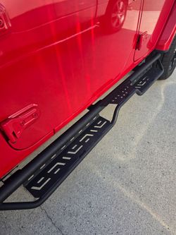 Side steps for jeep