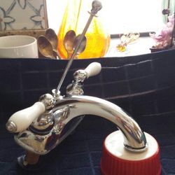 Faucet-Bathroom