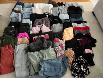 Women’s clothing lot