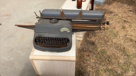 Vintage Typewriter