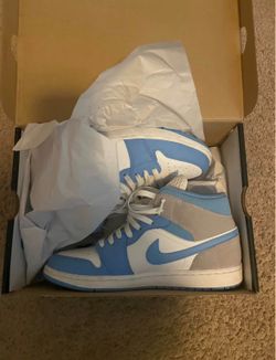 University blue mids