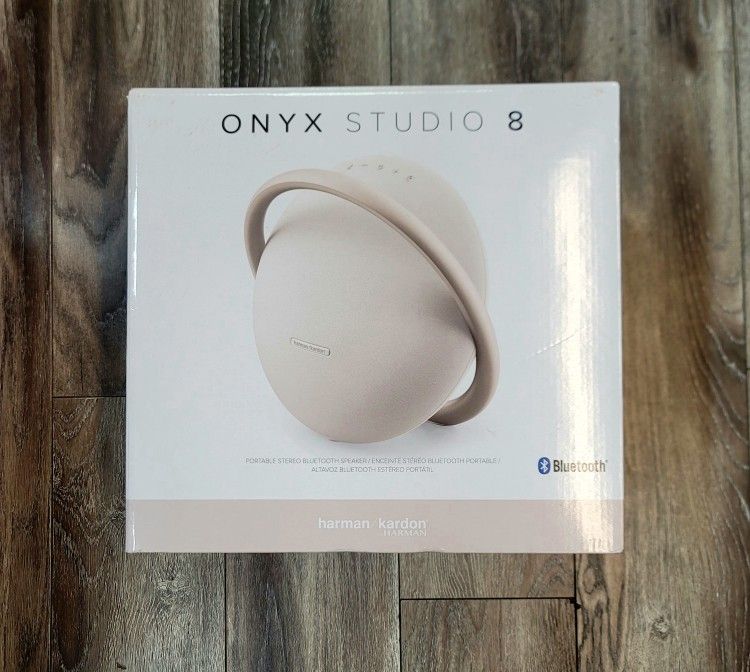 Harmon/Kardon Onyx Studio Portable Stereo Bluetooth Speaker Pink