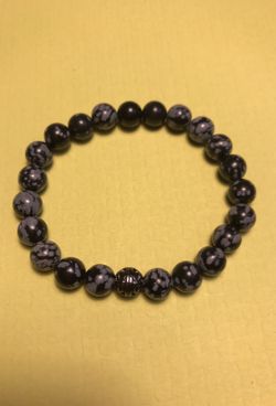 Snow flakes obsidian bracelet