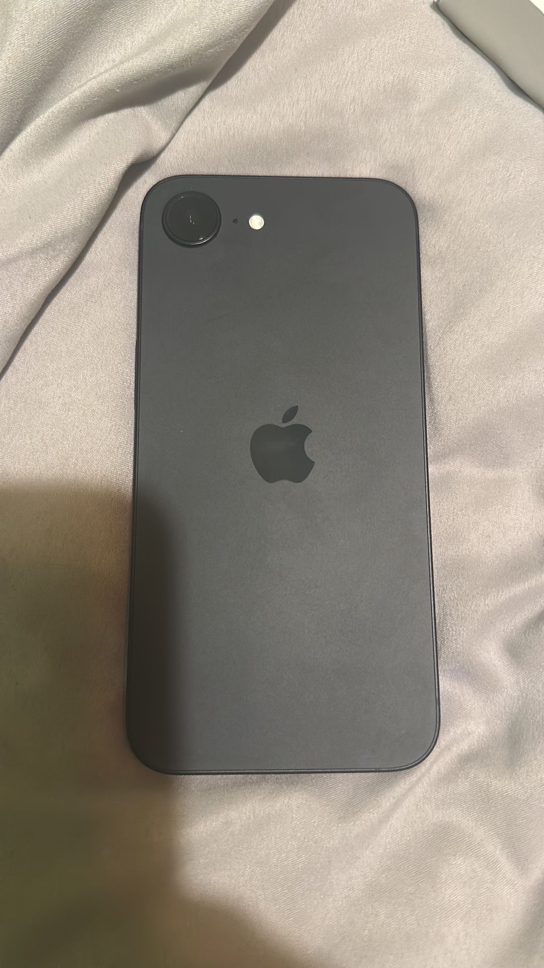 iPhone 16e Lock To Boost