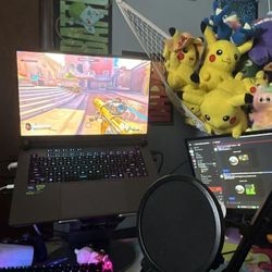 Asus ROG Strix G16 Gaming Laptop 240hz 5080 Intel Core Ultra 9 275HX 