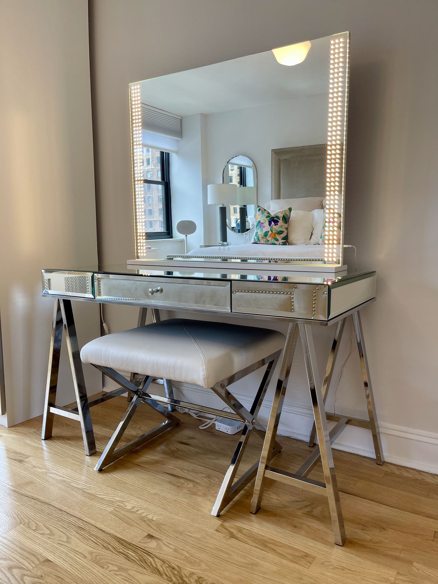 Vanity Set
