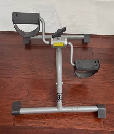 Gold's Gym Stationary Peddler Tubular Steel Construction Under Desk Sitting just $10