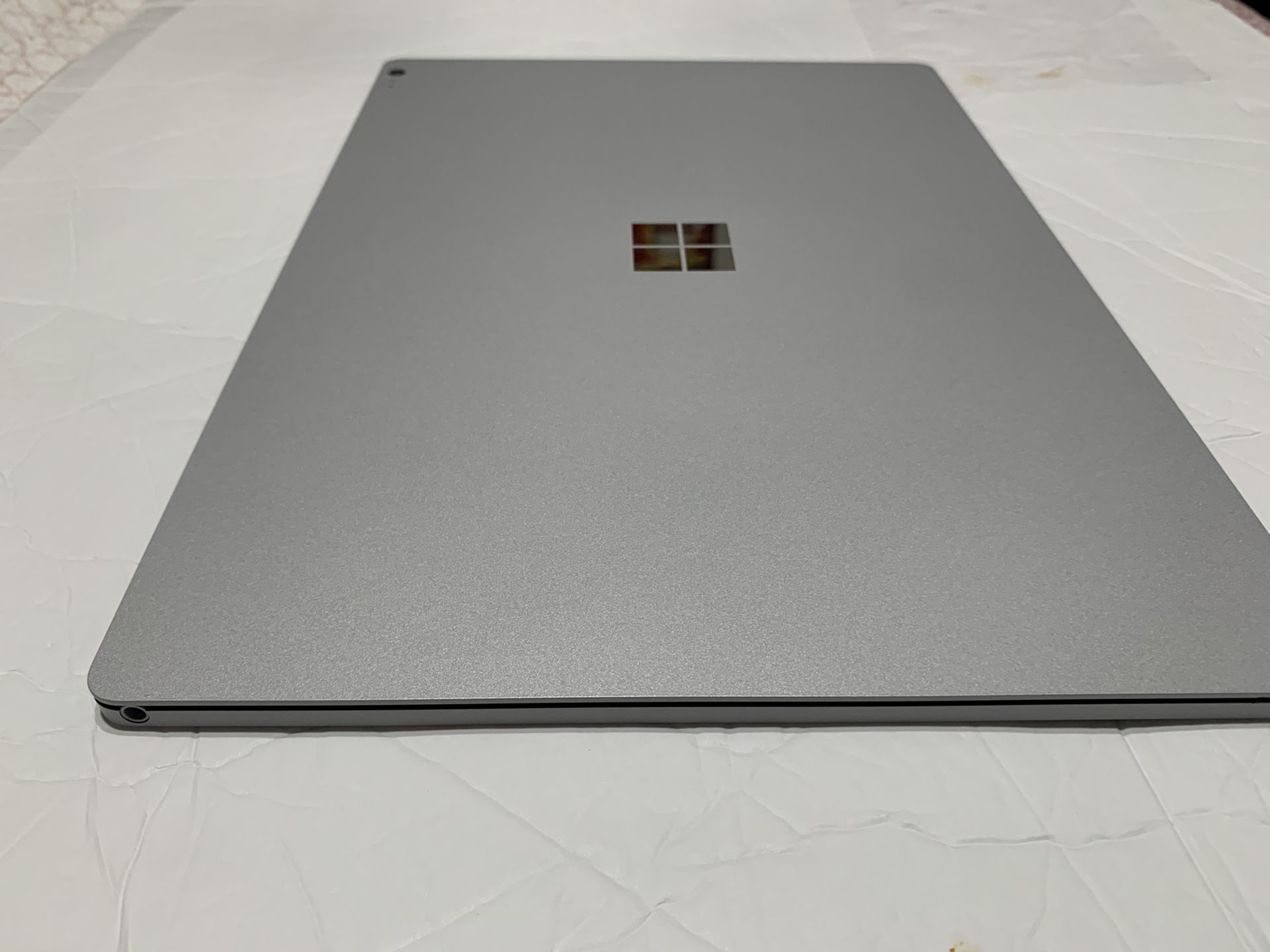 Microsoft surface book ( tablet)