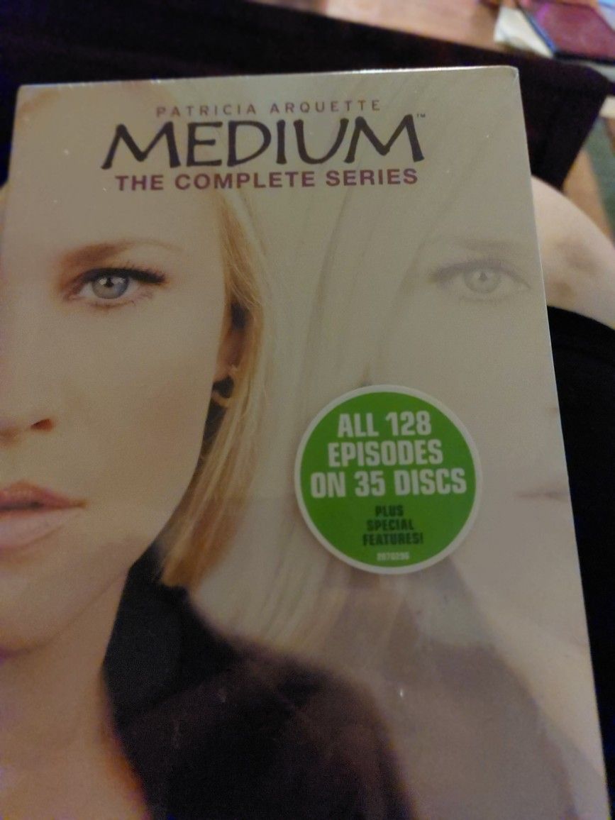 Full Series Of Medium