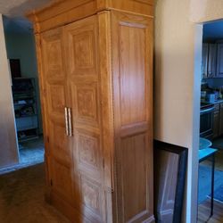 Armoire Robb & Stucky