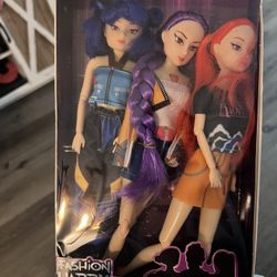 K-Pop Demon Hunters Dolls