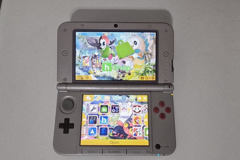 Nintendo 3DS XL NES EDITION (M) NEW!! (NOT TRADE) (CASH ONLY)