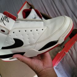 Nike Air Flight Classic Size 12 (Beaters)