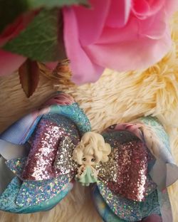 Hair bows