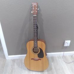 Acustic Guitar