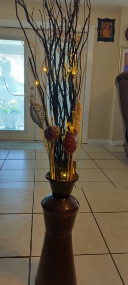 Light up flower pot