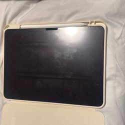 IPAD  AIR 11