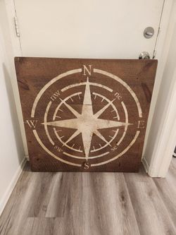 LIKE NEW Seven Anchor Designs Large Wooden Nautical Compass Wall Decor 36"x36" (SE San Diego)