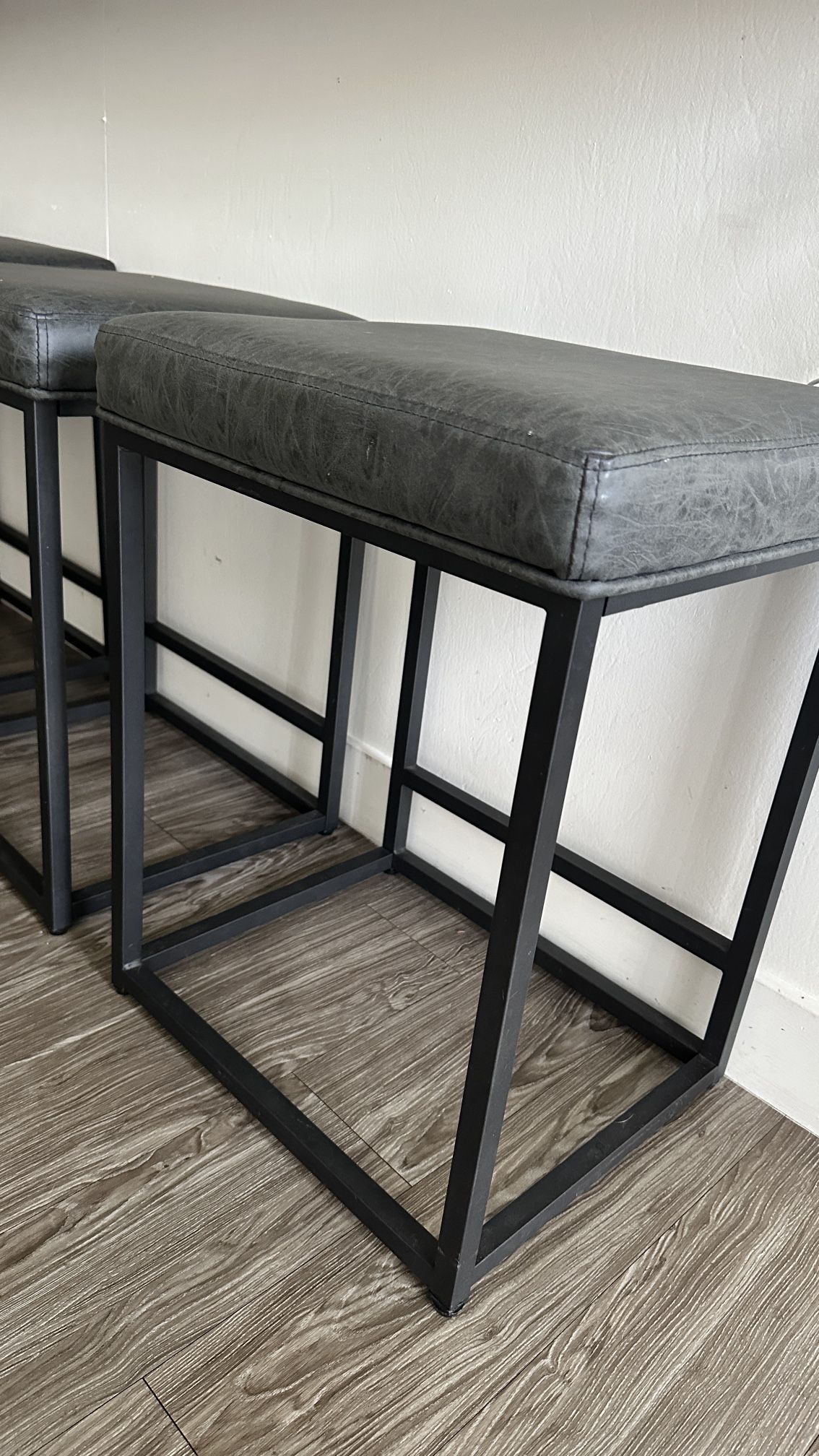 Bar Stools 