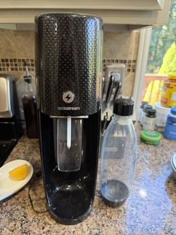 Sodastream - Sparkling Water Maker