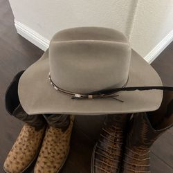 Cowboy boots and cowboy hat