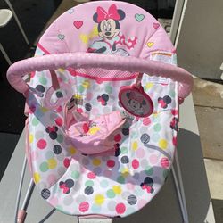 Disney Baby Slip Resistant Vibrating Infant Baby Bouncer, Minnie Mouse Spotty Dotty by Bright Starts