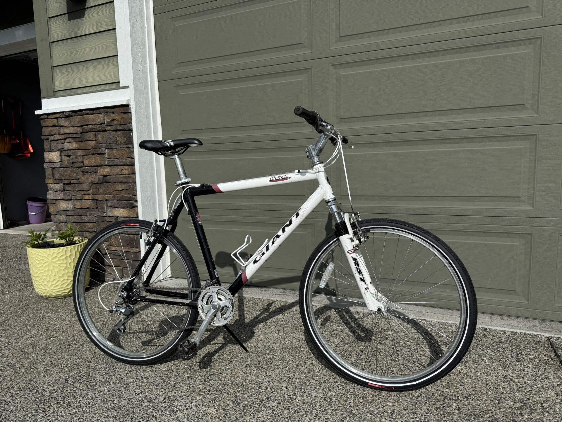 Giant Rincon SE MTB, L/21.5” 21 Speeds