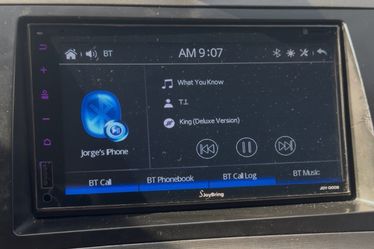 Touch screen Apple play stereo