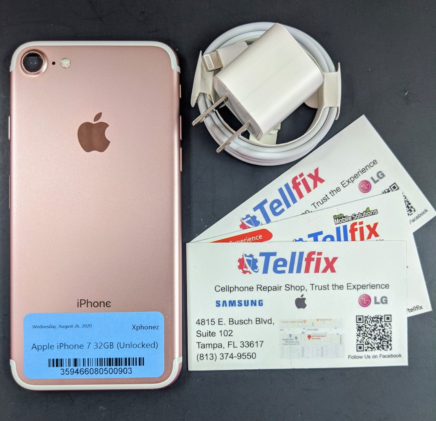 iPhone 7π± 32GB. Factory unlocked π Like new condition π With warranty π§Ύ