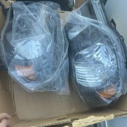 2013-2023 Toyota Tacoma Headlights 