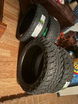 Brand new 285/45r22